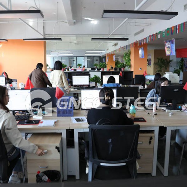 Rail clamps Company daily life