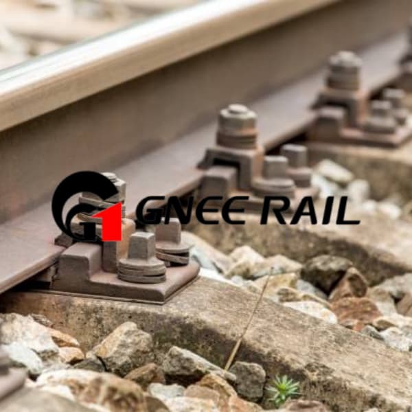 spike in railway spike in railway